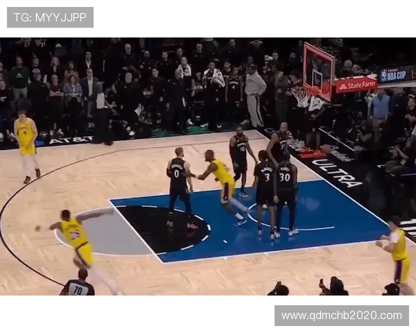 篮坛传奇时刻 里夫斯抛投绝杀引领NBA十佳精彩瞬间