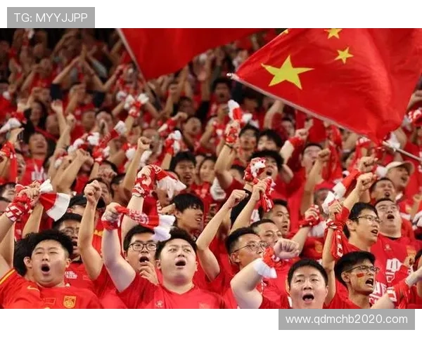 数十万球迷齐聚庆祝球队辉煌历史共同见证体育文化盛典